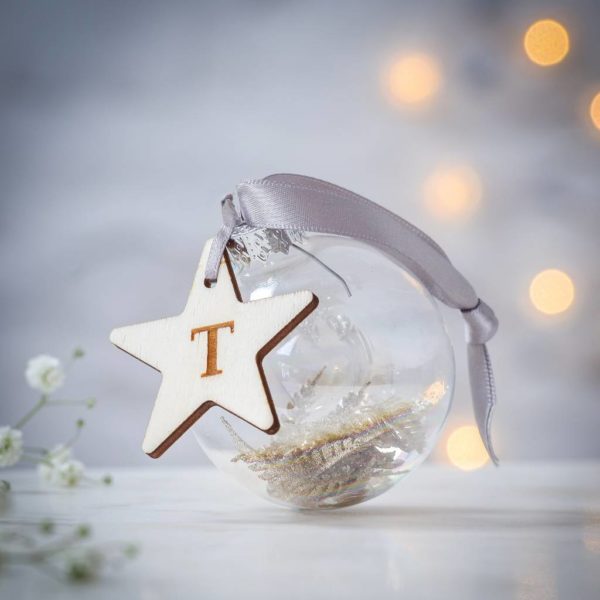 original_personalised-initial-glass-bauble-with-star-charm
